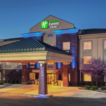 Holiday Inn Express Hotel & Suites Manchester Conference Center By Ihg Exterior photo