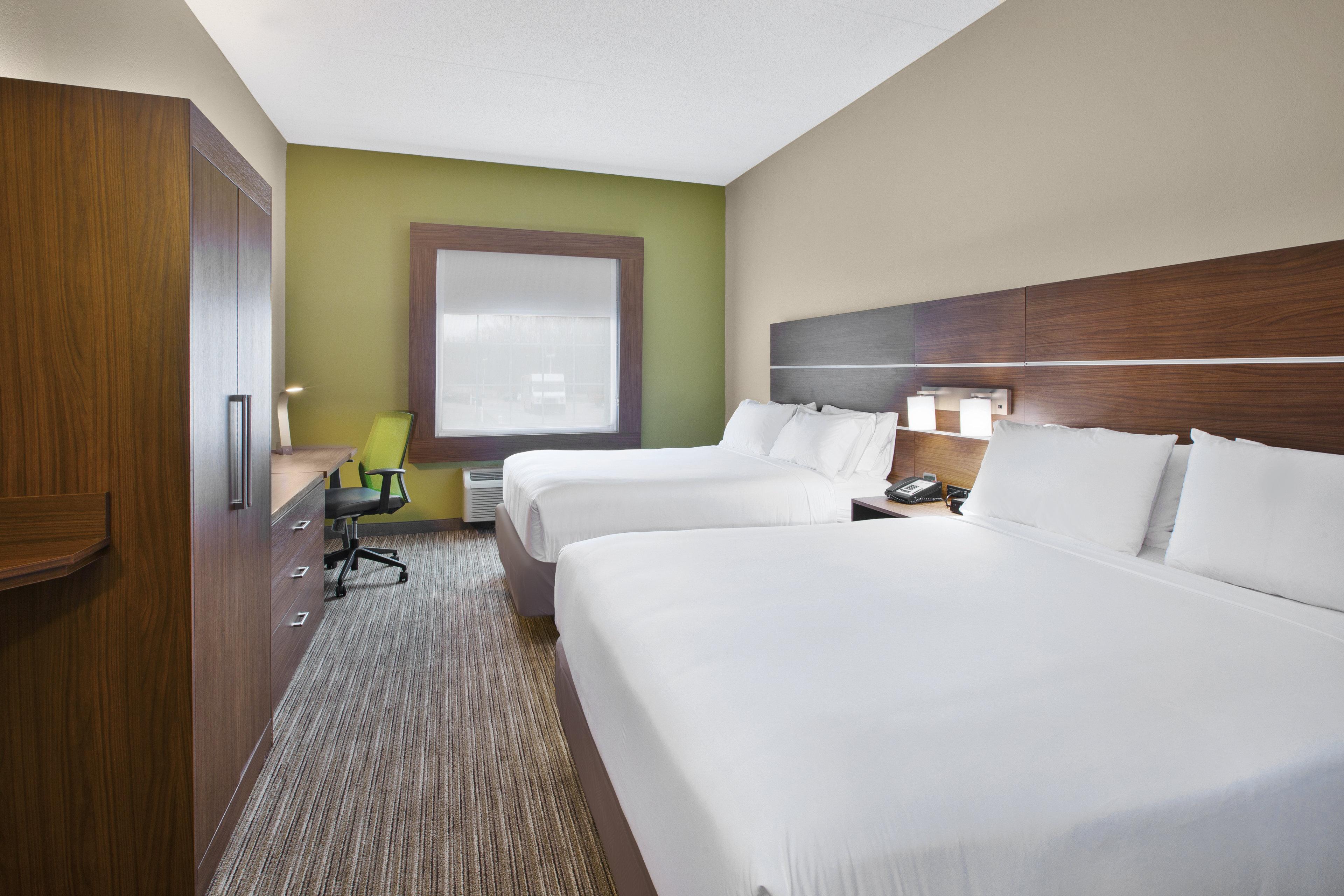 Holiday Inn Express Hotel & Suites Manchester Conference Center By Ihg Exterior photo
